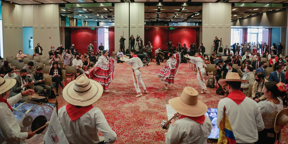 Las muestras folclóricas del Tolima amenizaron la gala en el hotel Grand Hyatt de Bogotá.