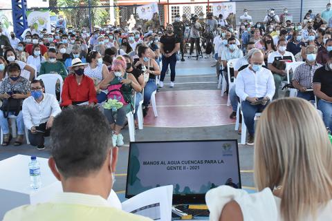 Las autoridades locales y ambientales hicieron oficial la segunda edición del programa con un evento en el polideportivo del Rincón de Pedregal.
