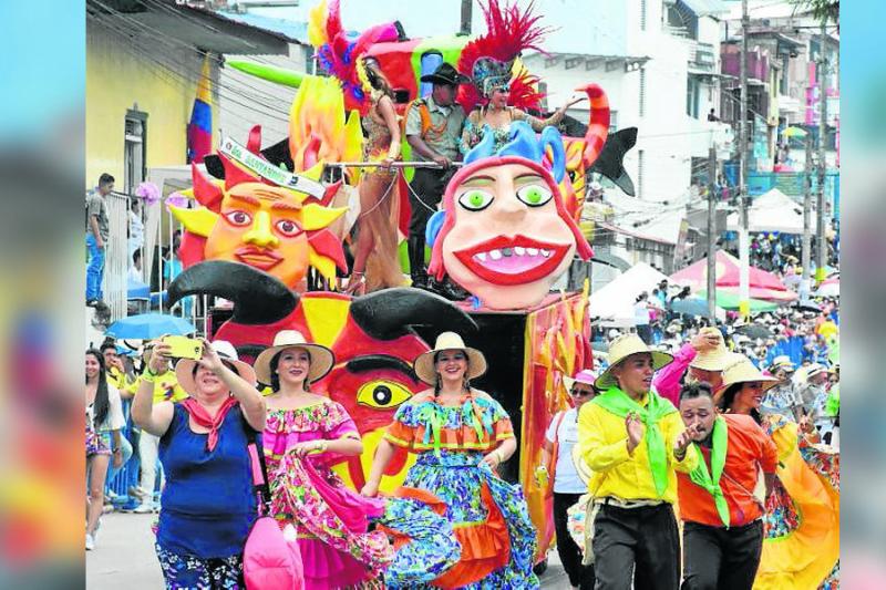 Faltando más de tres meses para el Festival Folclórico, el alcalde Hurtado anunció su cancelación.