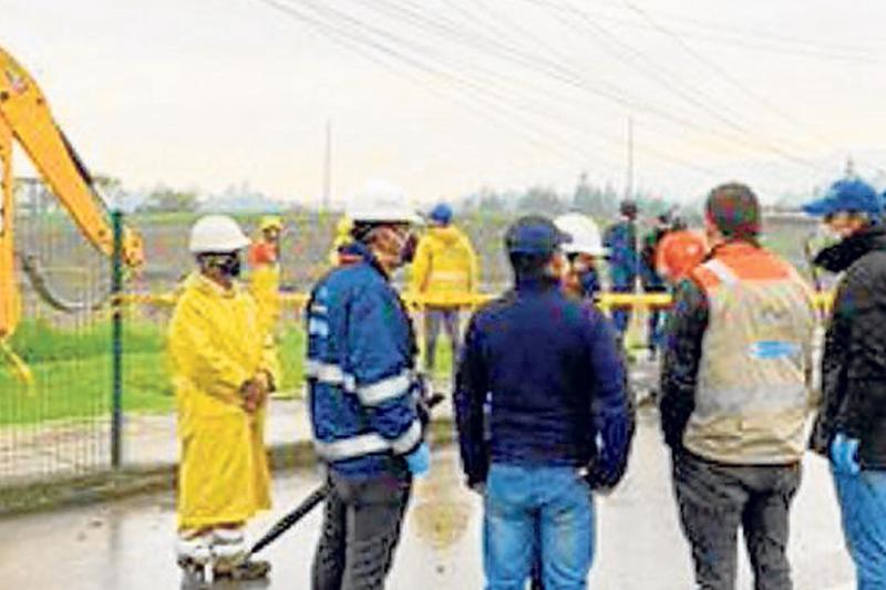 Autoridades del municipio evaluaban los daños en el acueducto de Chía, Cundinamarca.