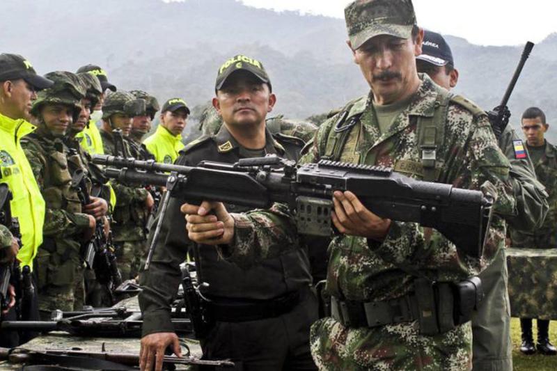 Los informes publicados por la revista ‘Semana’ acreditan el seguimiento de varios corresponsales cuando Nicacio Martínez era el máximo responsable del Ejército.