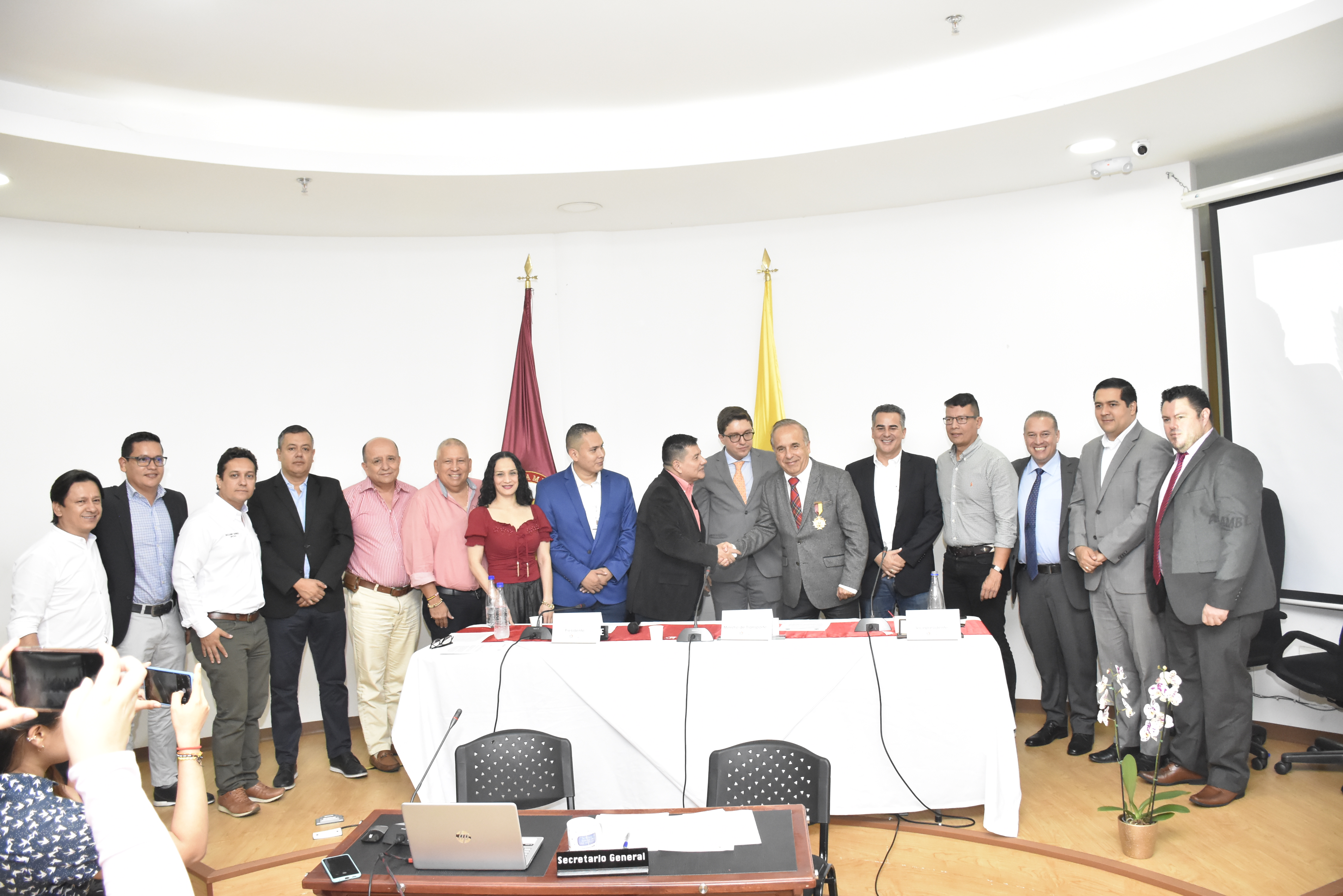 Hélmer Parra / EL NUEVO DÍA Próximamente, el Ministro acordó concertar una reunión entre alcaldes y diputados del Tolima.