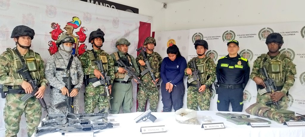 Ejército capturó en el Tolima a dos disidentes de las Farc y recuperó a un menor de edad 