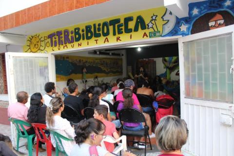 Visite las instalaciones de la Titiribiblioteca Comunitaria en la carrera 2 N° 74 - 96, barrio Buenaventura, en los horarios de martes a viernes de 2 a 6 p.m. Ingreso gratuito.