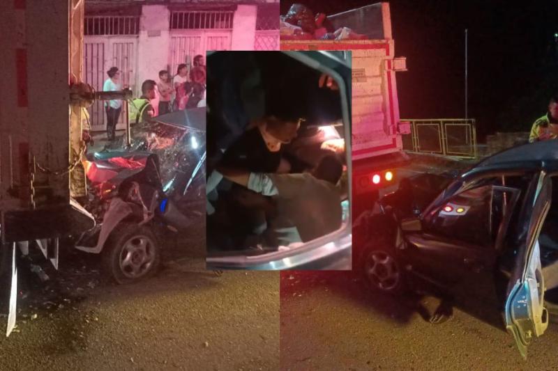 ¡Pánico por conductor atrapado en Ibagué! Su carro quedó aplastado contra camión de Interaseo