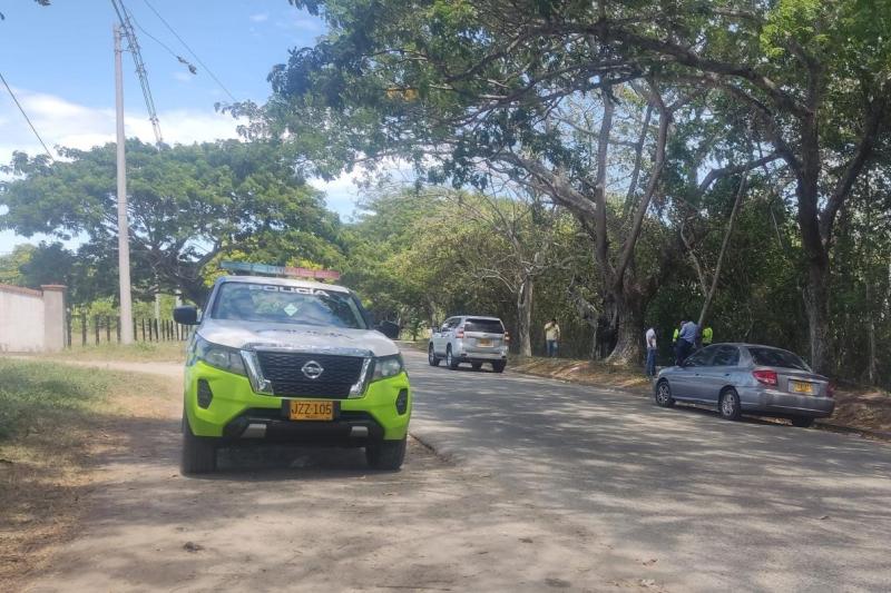 Falsos policías robaron $700 millones a ciudadano en carretera del Tolima: estaban armados